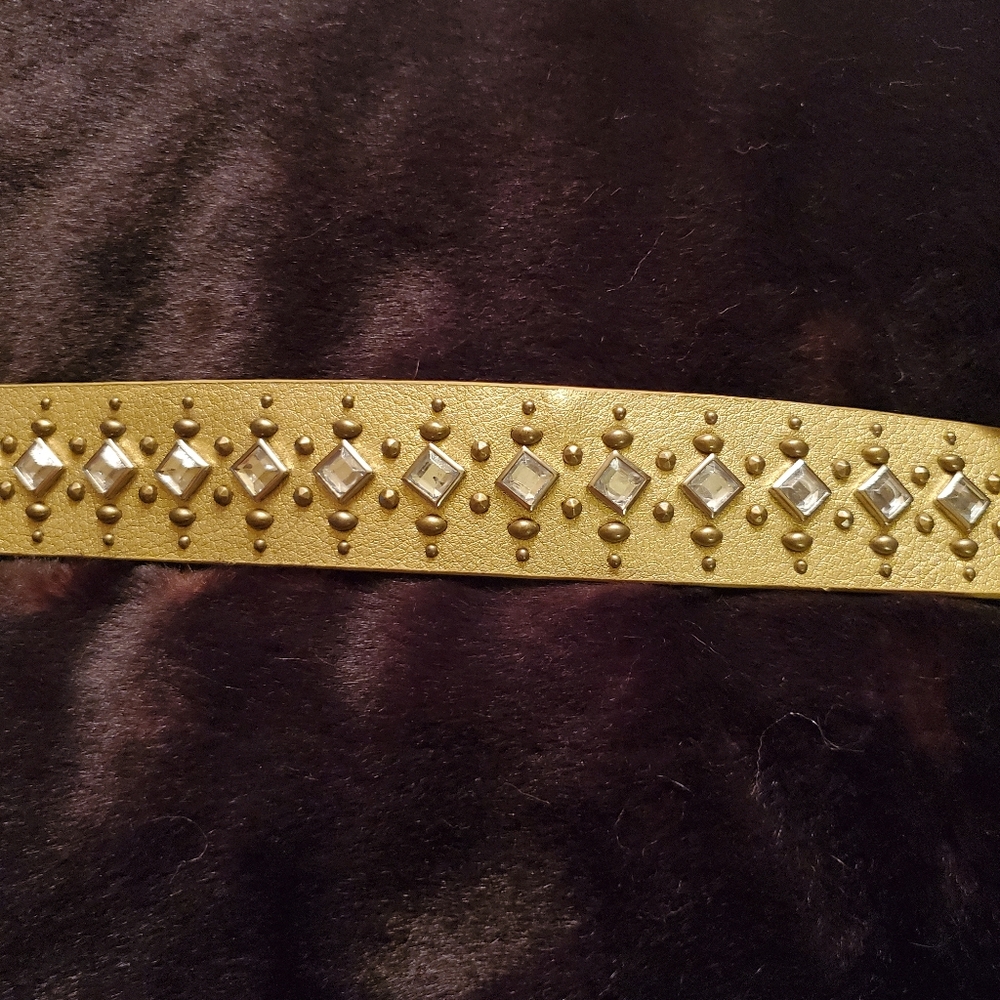 BLINGY GOLD BELT sz M